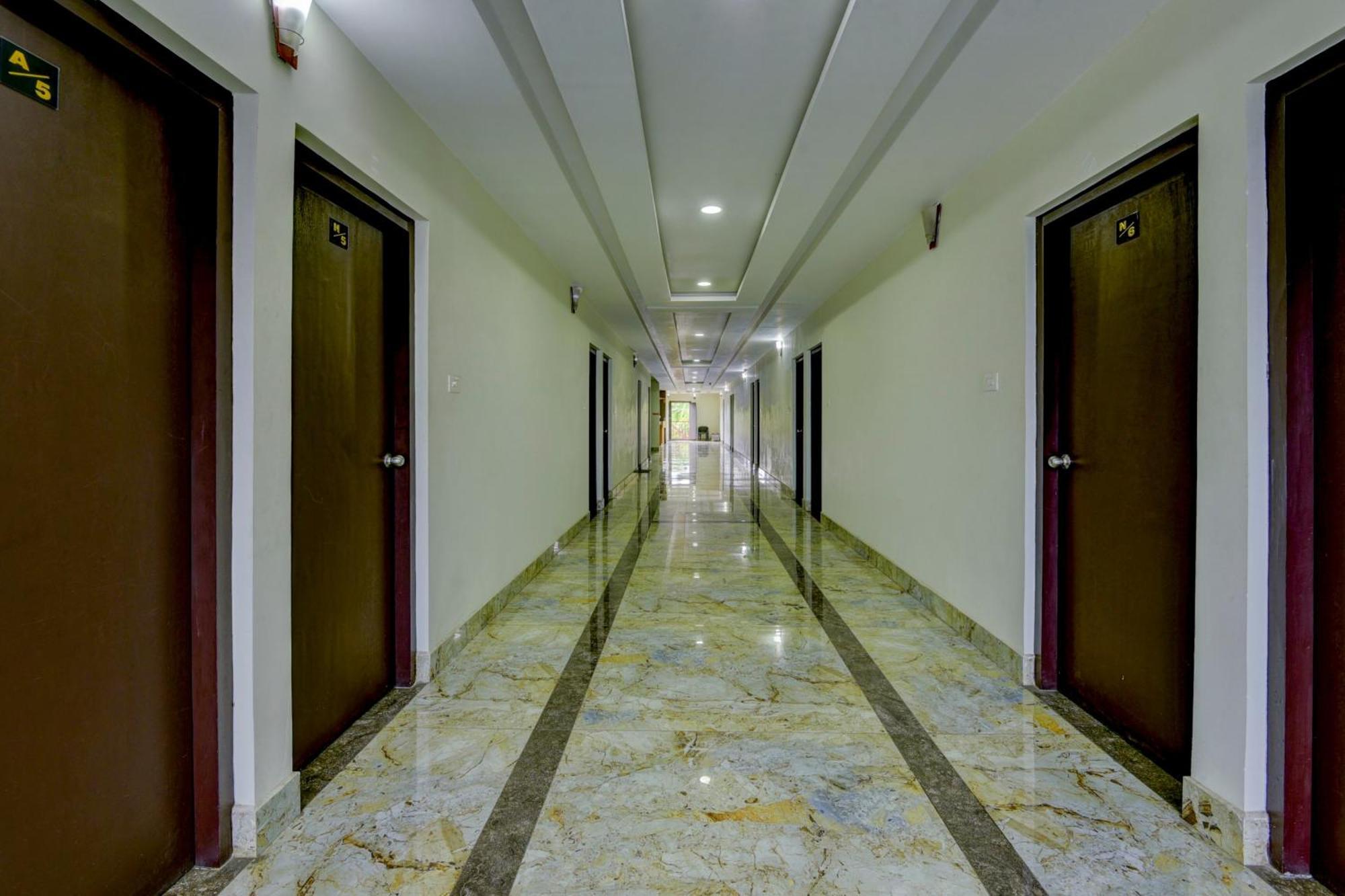 Hotel O Royal Tower Lodge Etakkare Exteriér fotografie